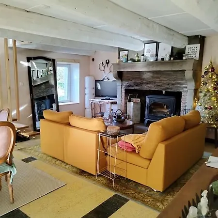La Maison Aux Volets Szálloda *