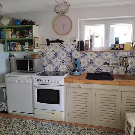 La Maison Aux Volets *