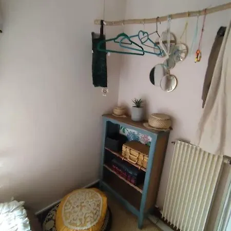 La Maison Aux Volets * Chameane